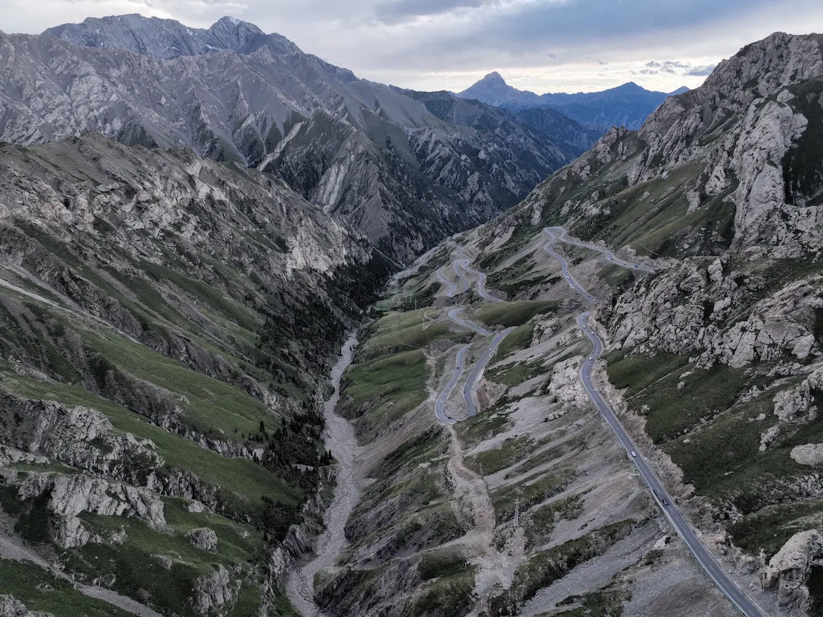 Rocky gorge along the Dushanzi highway