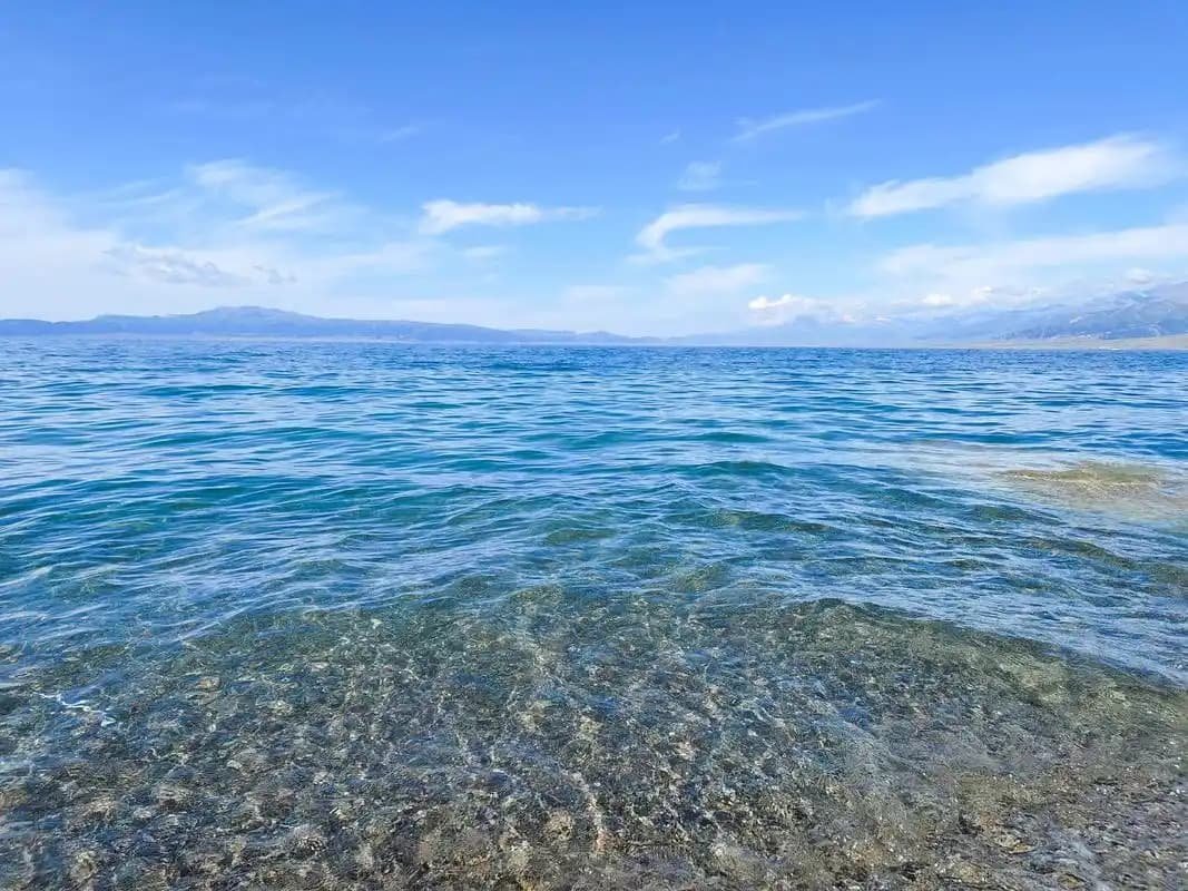A glass viewing platform above the gorge